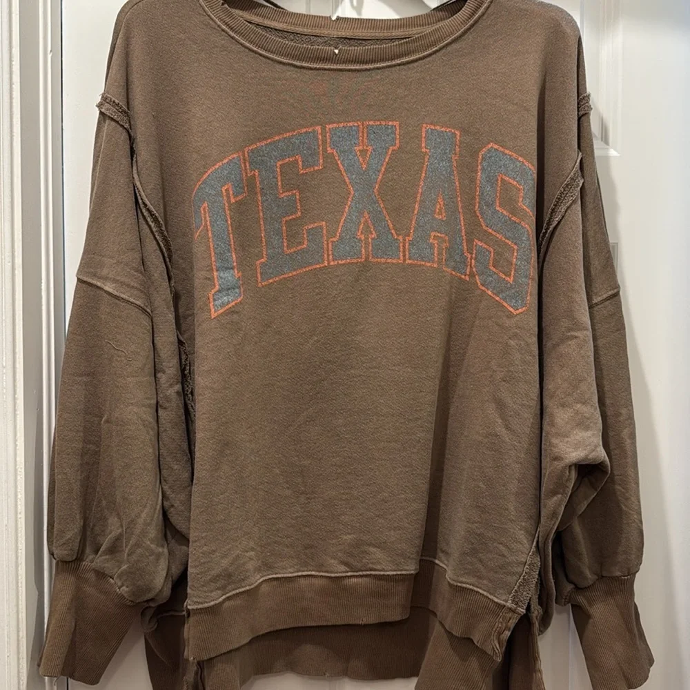 FREE PEOPLE WE THE FREE “TEXAS”CAMDEN SWEATSHIRT Brown NWOT sz M - Picture 5 of 9